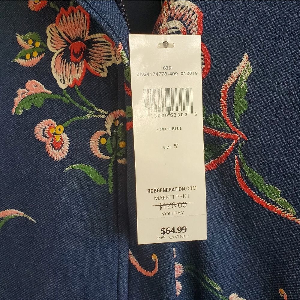 NWT BCBGeneration floral jacket - Picture 6 of 6